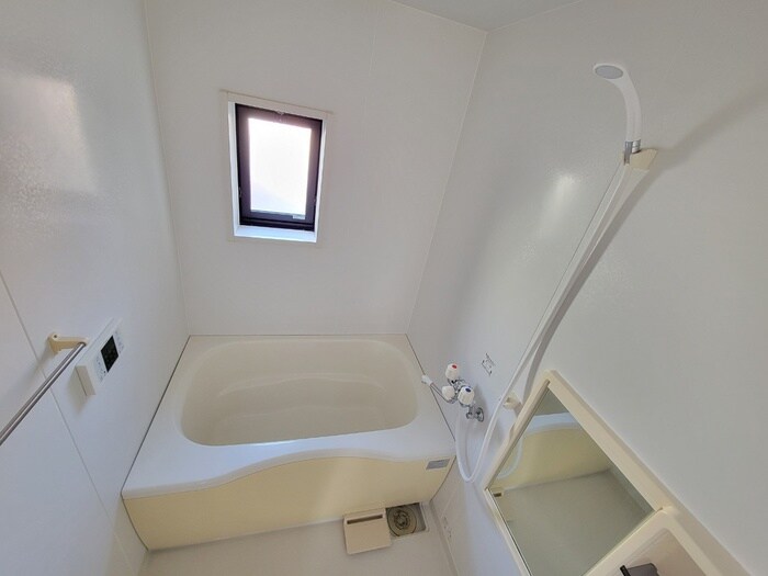 物件内観写真9　(バス／シャワールーム等)