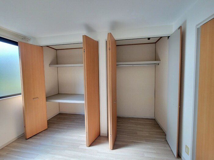 物件内観写真13　(収納)