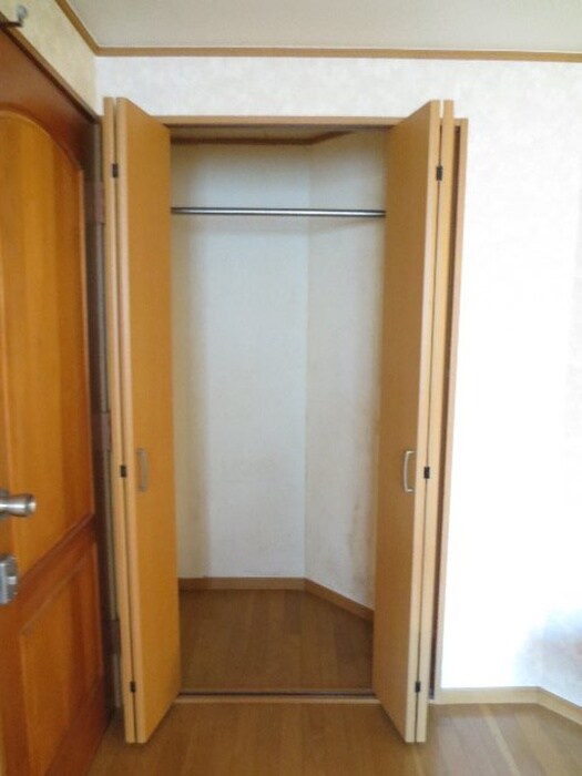 物件内観写真7　(収納)