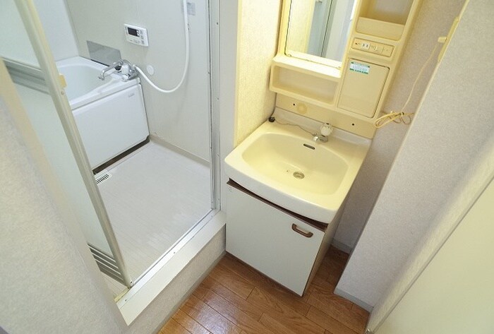 物件内観写真12　(洗面)