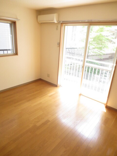 物件内観写真6　(居室)