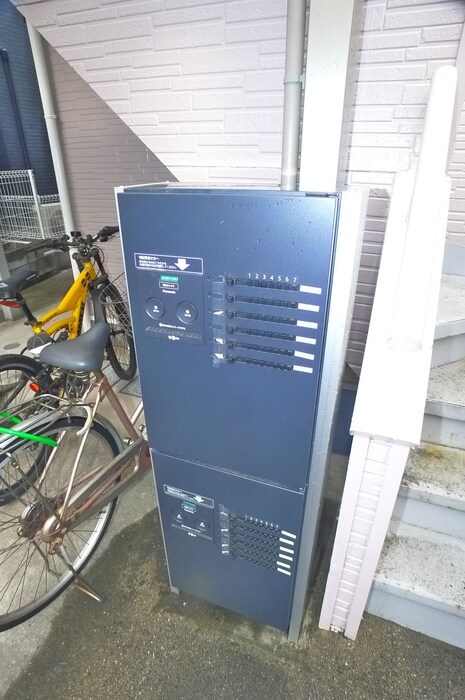 物件外観写真4　(建物設備)