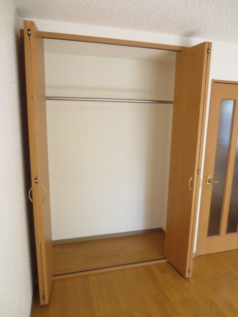 物件内観写真9　(収納)