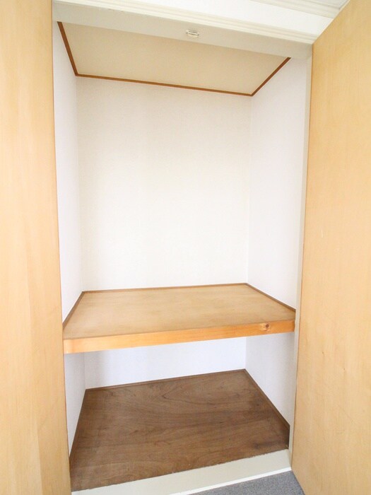 物件内観写真11　(収納)