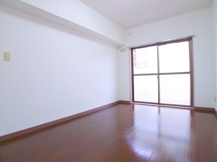 物件内観写真6　(居室)