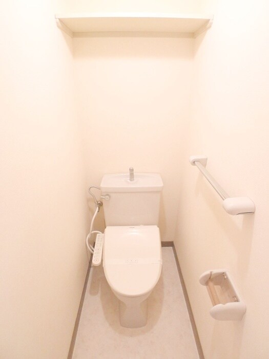 物件内観写真13　(トイレ)