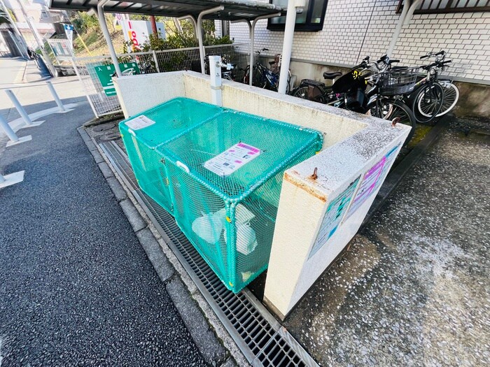 物件外観写真5　(建物設備)