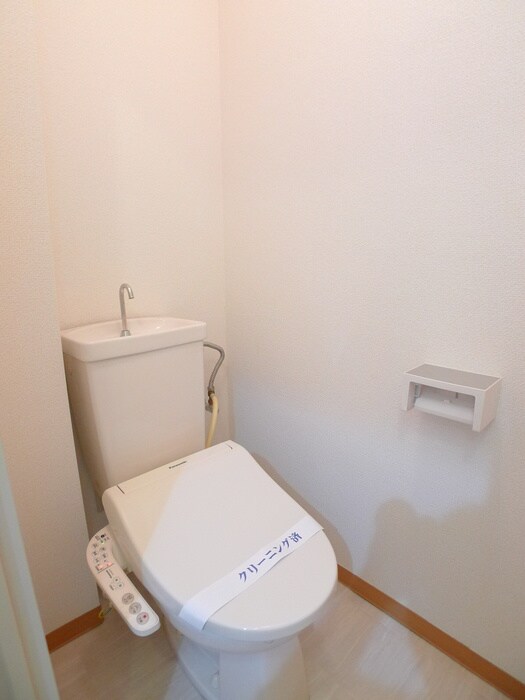 物件内観写真11　(トイレ)