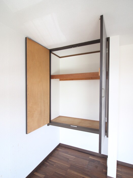 物件内観写真7　(収納)