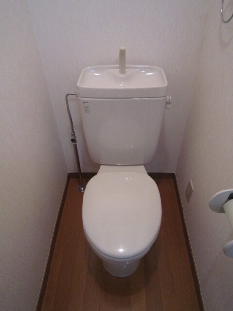 物件内観写真14　(トイレ)