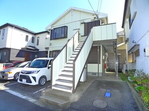 グリ－ンヒルハイツ外観写真