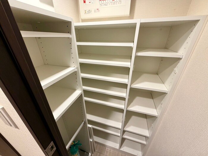 物件内観写真19　(靴箱)