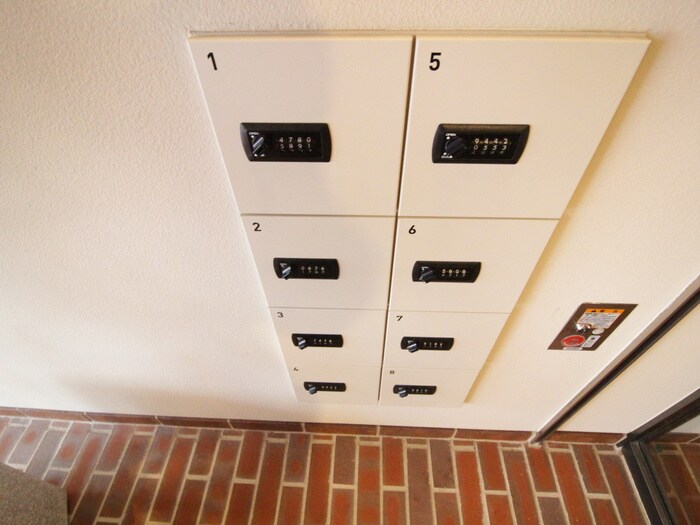 物件外観写真6　(建物設備)