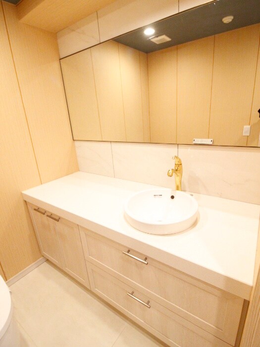 物件内観写真11　(洗面)