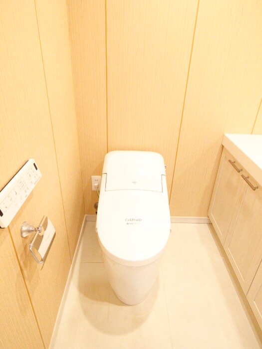 物件内観写真13　(トイレ)