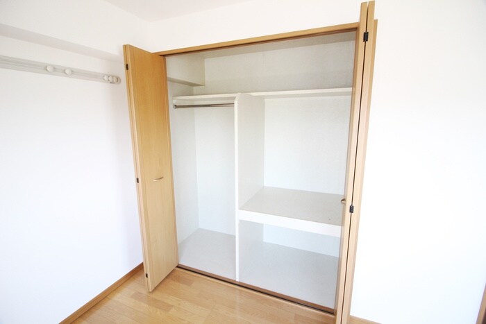 物件内観写真10　(収納)