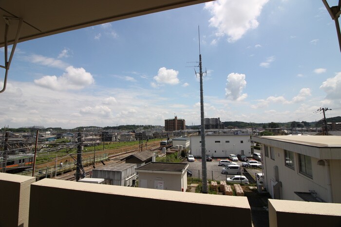 物件内観写真15　(室内からの展望)