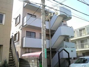 セルバ下馬外観写真