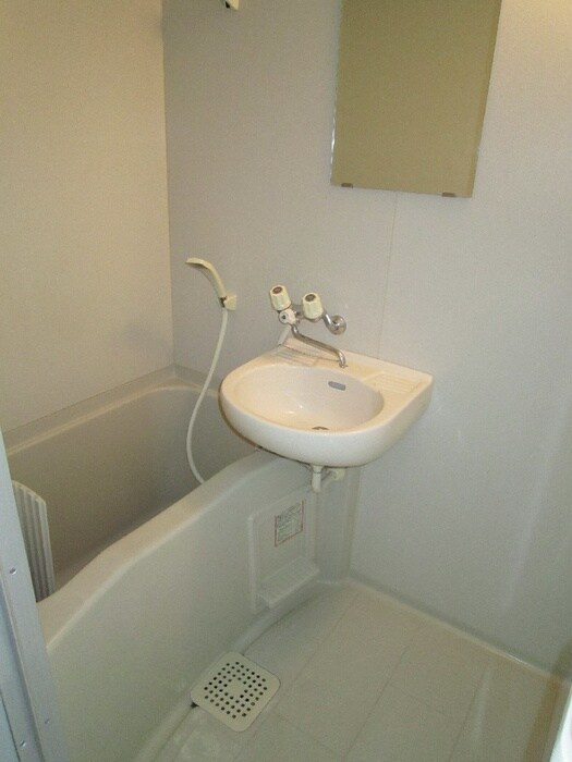 物件内観写真10　(バス／シャワールーム等)