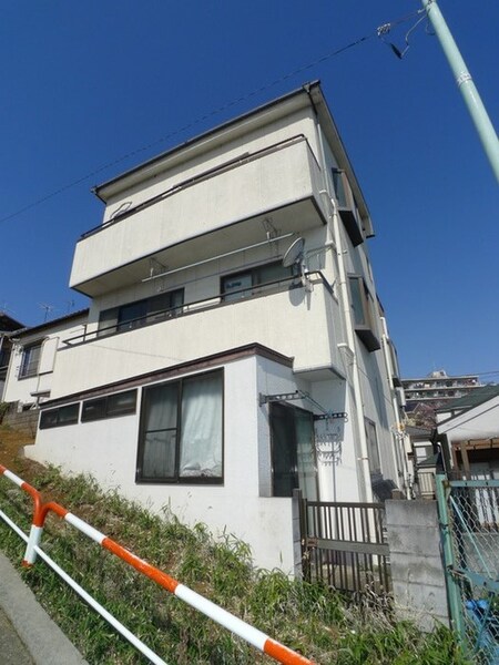 ハイツ板垣外観写真