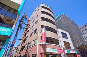 ペルレ五十嵐外観写真