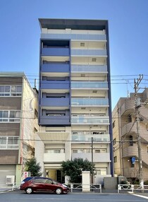 ＡＵＲＡ ＤＥ ＰＡＲＵＬＥの外観写真