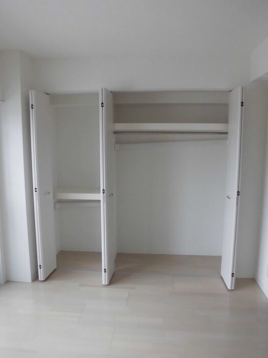 物件内観写真9　(収納)