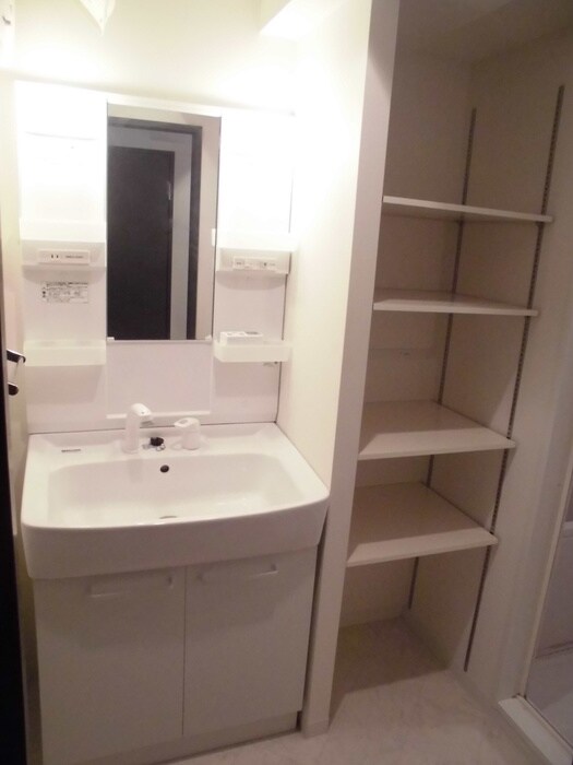 物件内観写真14　(洗面)