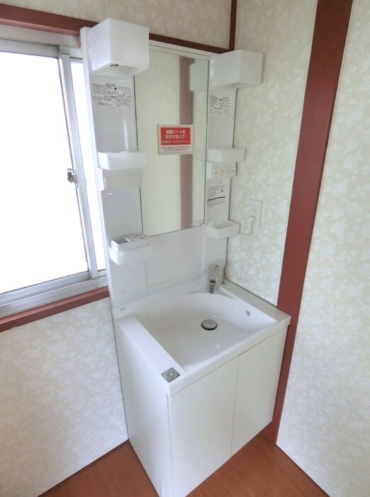 物件内観写真7　(洗面)