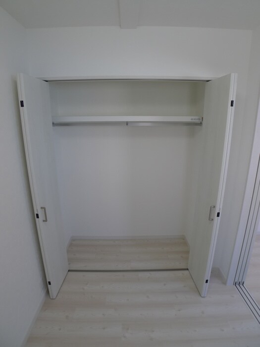 物件内観写真11　(収納)