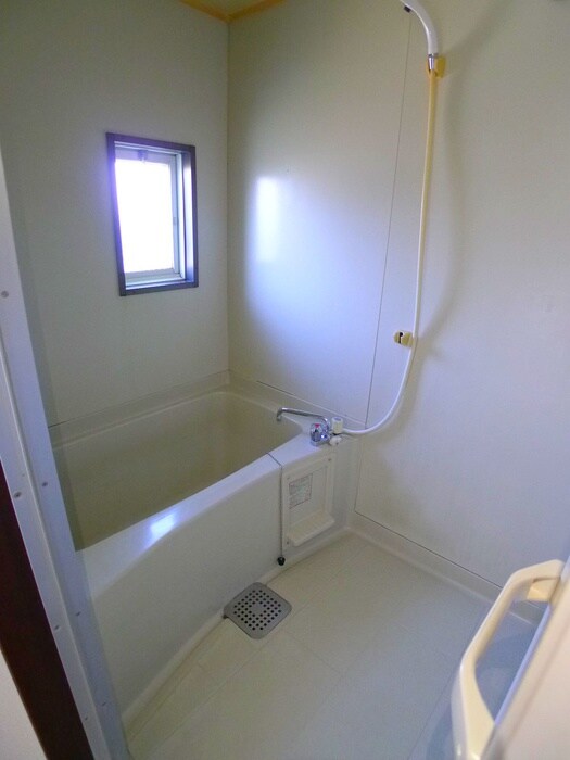 物件内観写真12　(バス／シャワールーム等)
