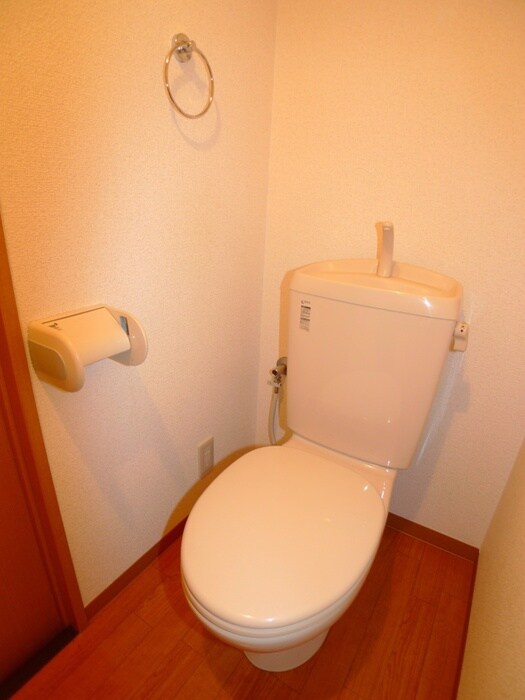 物件内観写真13　(トイレ)