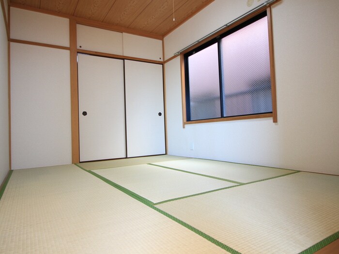 物件内観写真10　(居室)