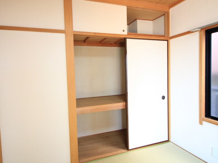 物件内観写真11　(収納)