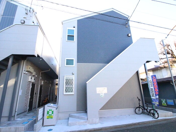 物件外観写真1　(外観写真)