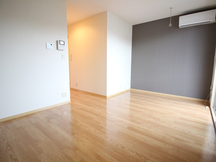 物件内観写真6　(居室)