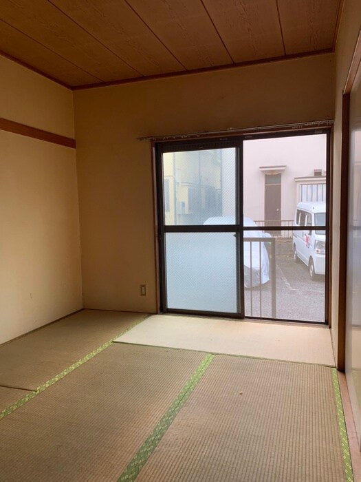 物件内観写真8　(居室)