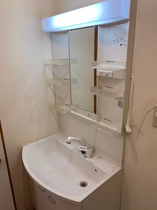 物件内観写真14　(洗面)