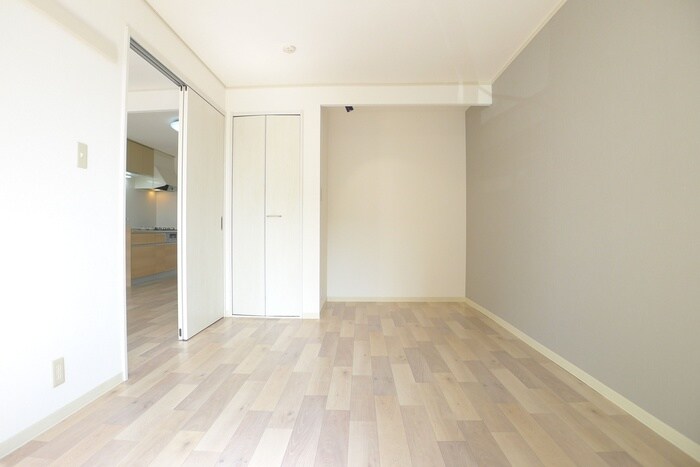 物件内観写真14　(居室)