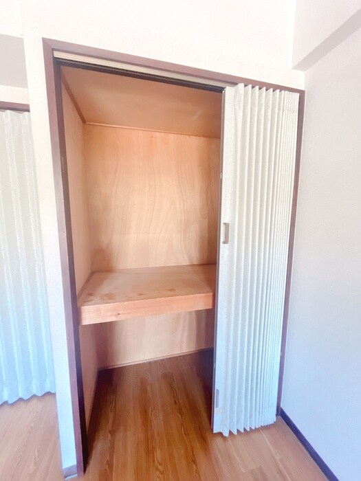 物件内観写真10　(収納)