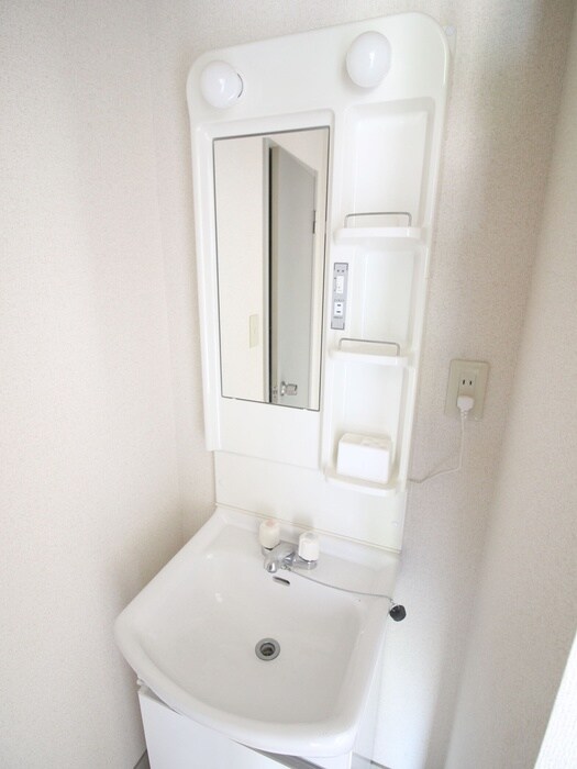 物件内観写真12　(洗面)