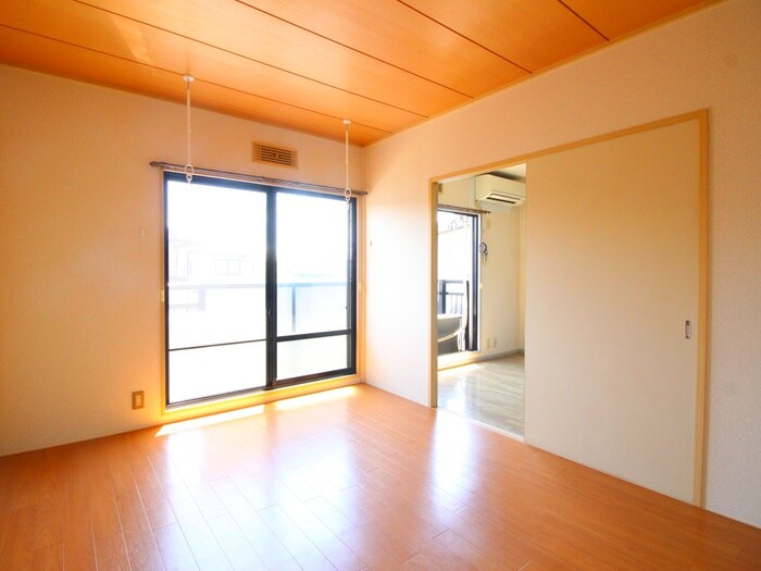 物件内観写真22　(居室)