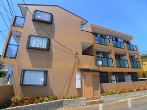 シュモンド舞浜外観写真