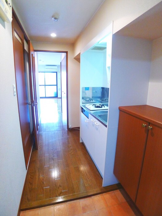 物件内観写真17　(廊下)