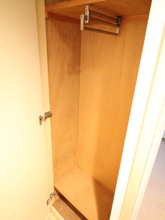 物件内観写真18　(収納)