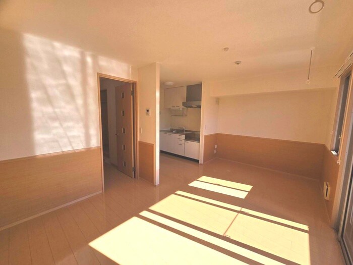 物件内観写真16　(居室)