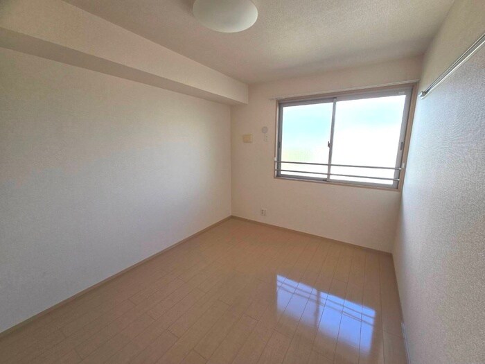 物件内観写真17　(居室)