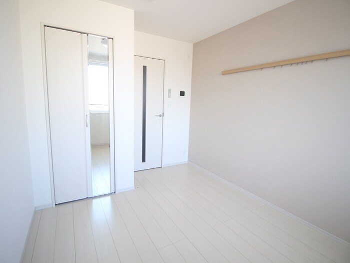 物件内観写真11　(居室)