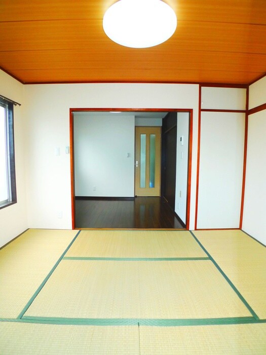 物件内観写真6　(居室)