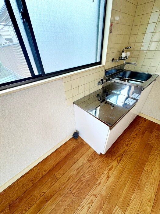 物件内観写真14　(洗濯機置場)